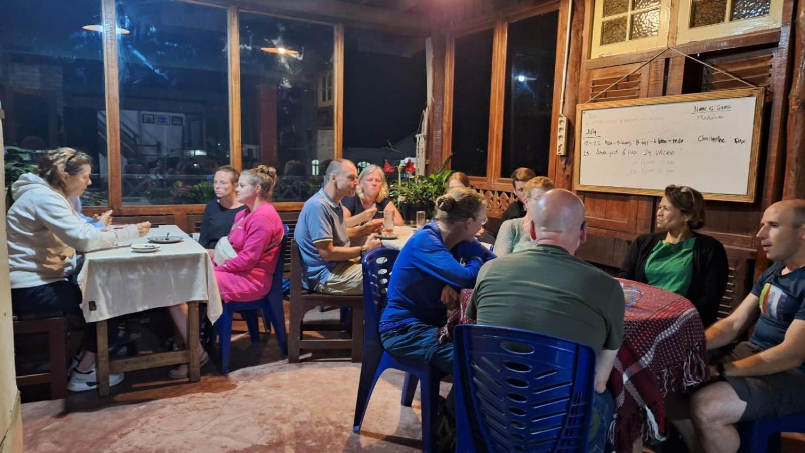 Smiley'S Homestay بيراستاغي المظهر الخارجي الصورة