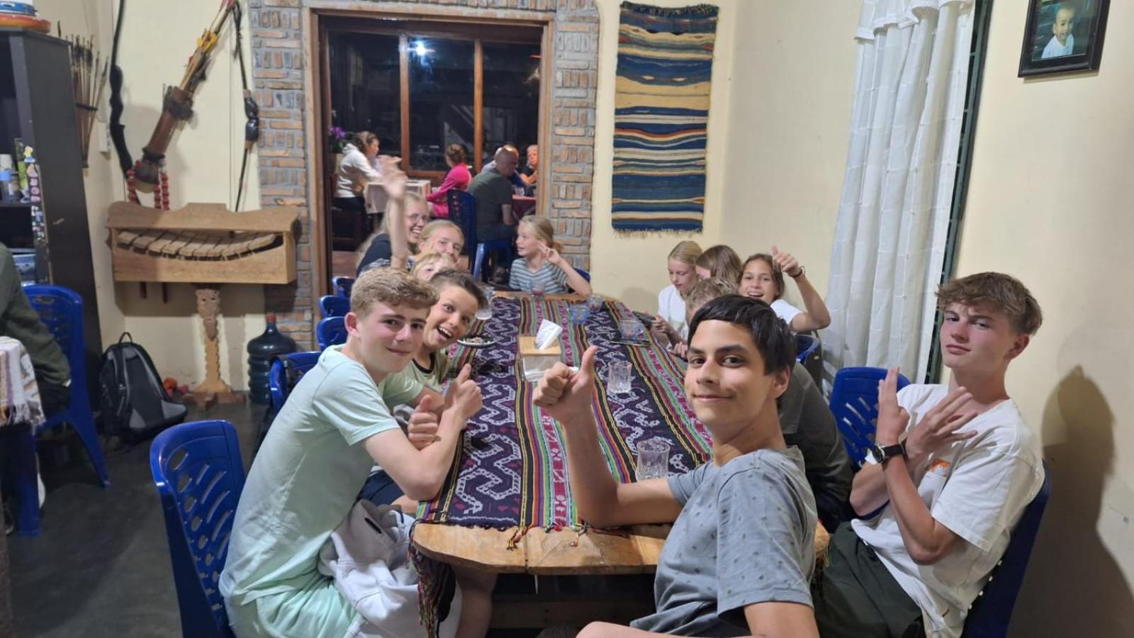 Smiley'S Homestay بيراستاغي المظهر الخارجي الصورة
