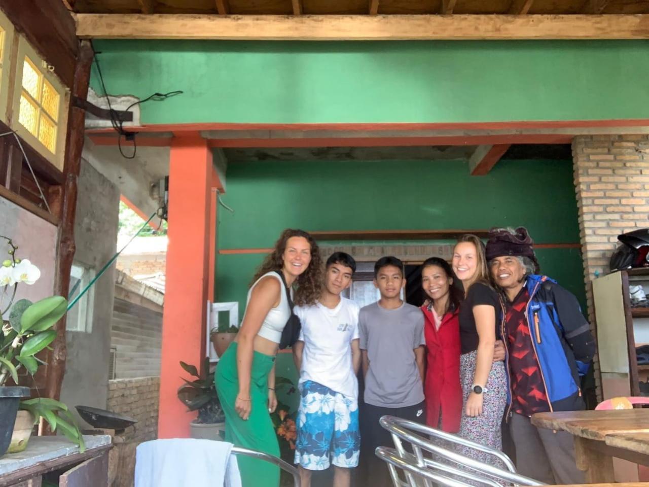Smiley'S Homestay بيراستاغي المظهر الخارجي الصورة