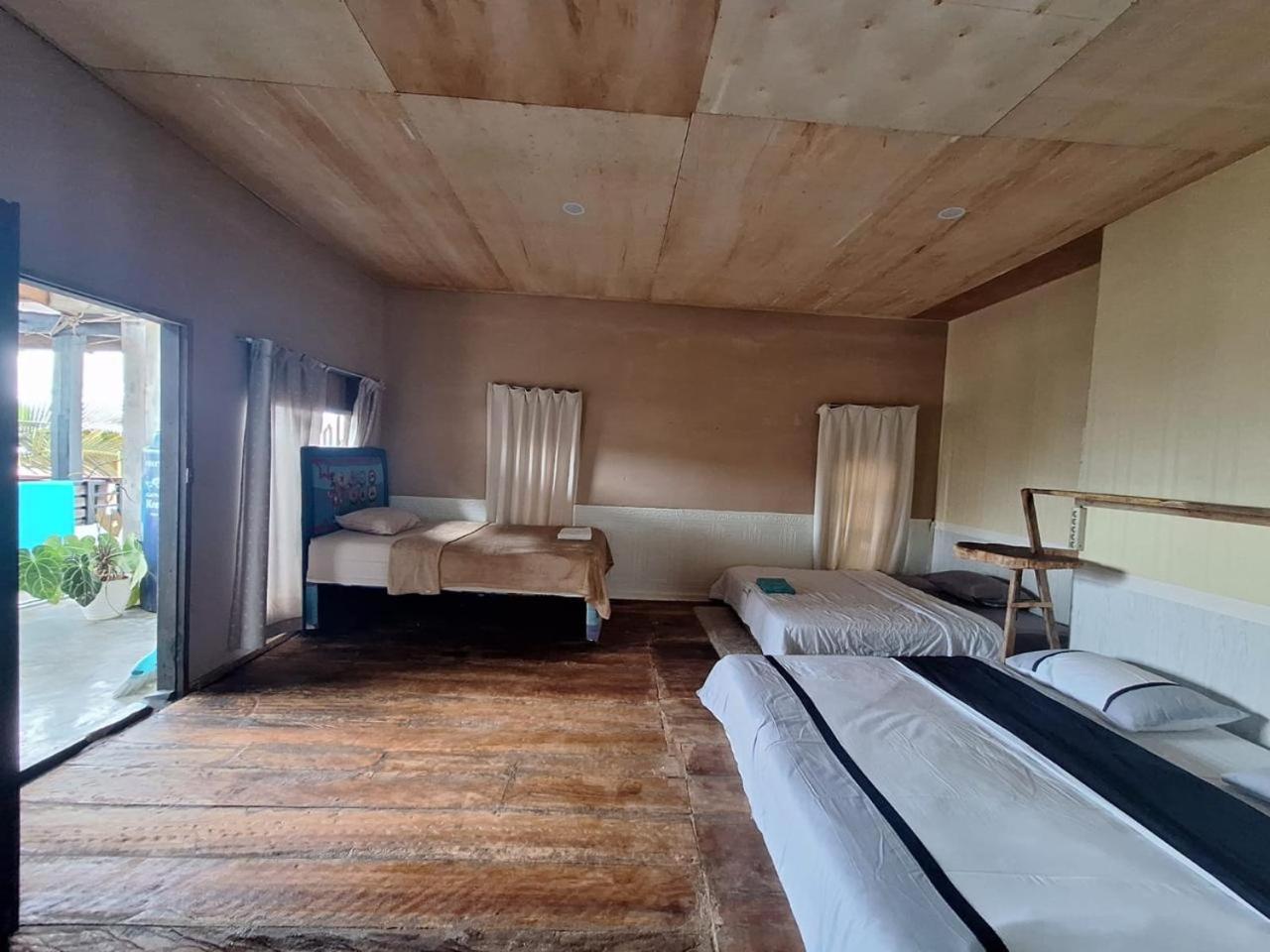 Smiley'S Homestay بيراستاغي المظهر الخارجي الصورة